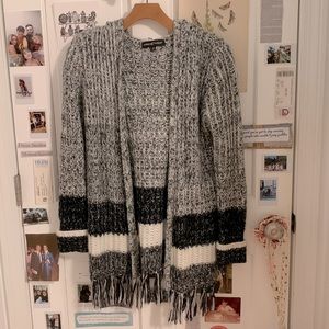 Black and White knitted Cardigan